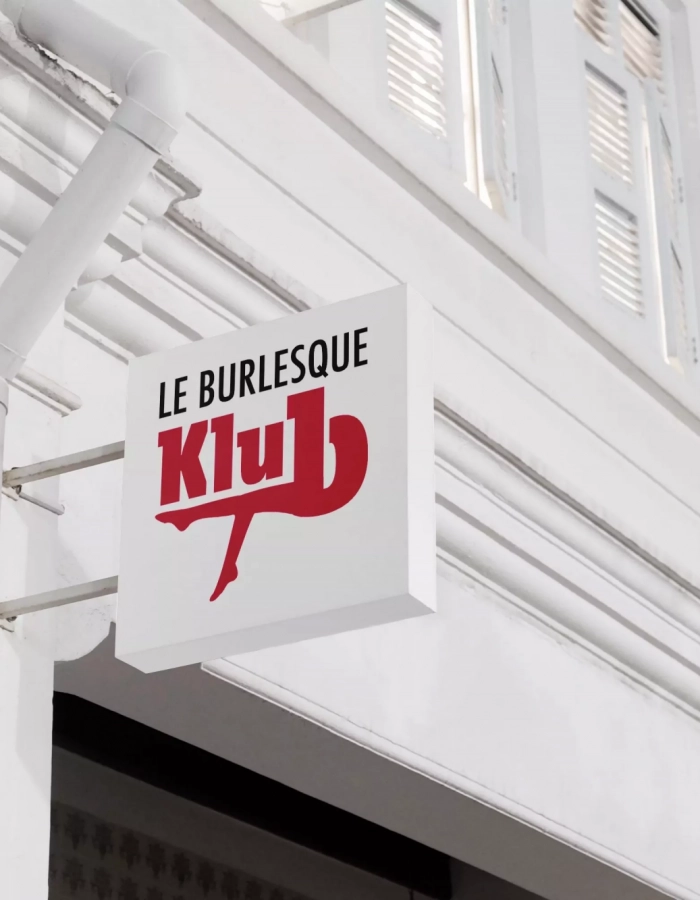 EnseigneBlanc-BurlesqueKlub.